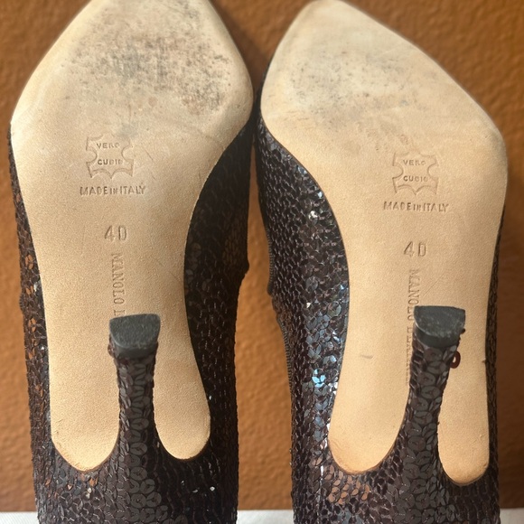 Manolo Blahnik Brown “Campari” Sequin Mary Jane Heels Size 40 Amazing Condition! - Picture 14 of 15